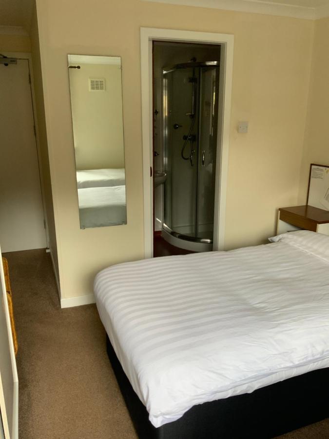 كينروس Salutation Hotel المظهر الخارجي الصورة