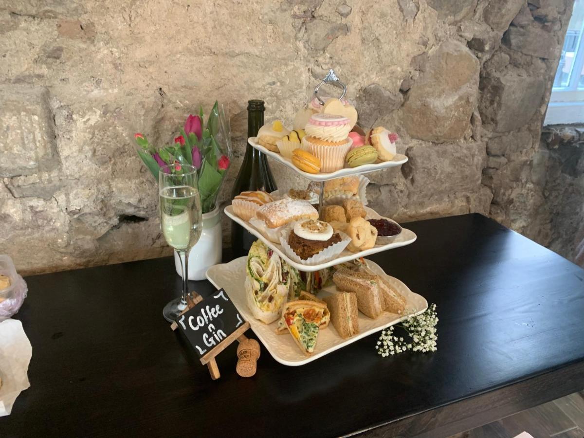 كينروس Salutation Hotel المظهر الخارجي الصورة